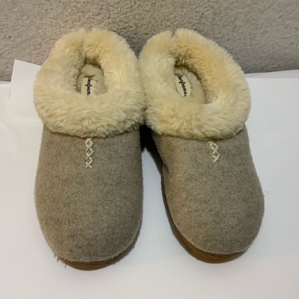 Dearfoams Women's Slippers Memory Foam Oatmeal Heather